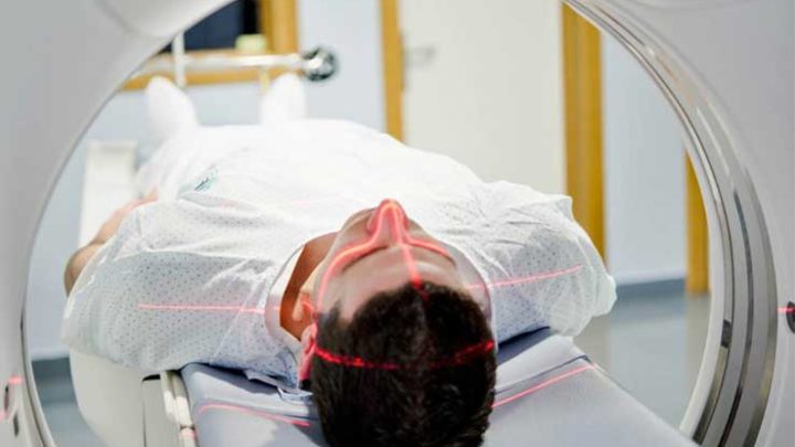 Lo “stop and Go” dei centri diagnostici che fanno inceppare il sistema sanitario regionale.