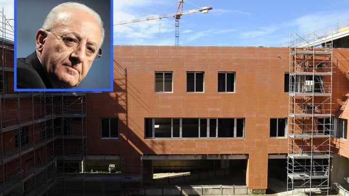 L’amaro sfogo del governatore della Campania.