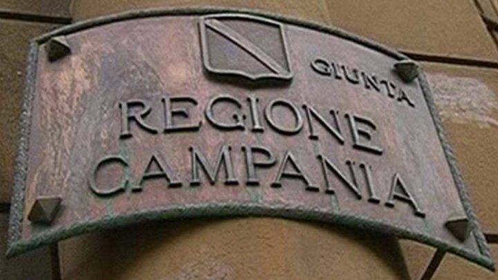 Covid, programma vaccini della Regione Campania