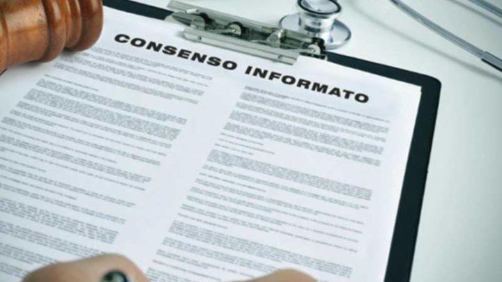 Mancato consenso informato: il paziente deve provarlo