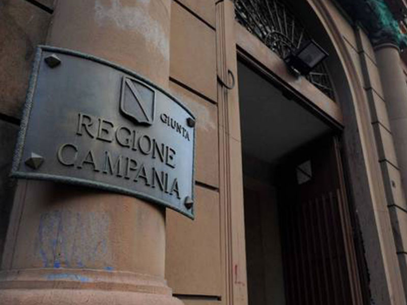 Nessuno tocchi I bambini