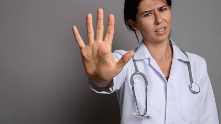 Sanità, minacce e violenze ai camici bianchi