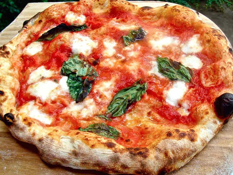 Ma chi l’ha detto che la pizza fa ingrassare?