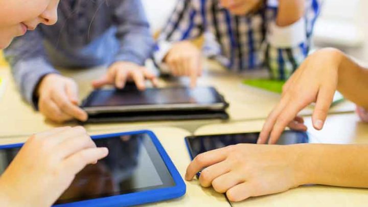 Bambini: più movimento meno tablet