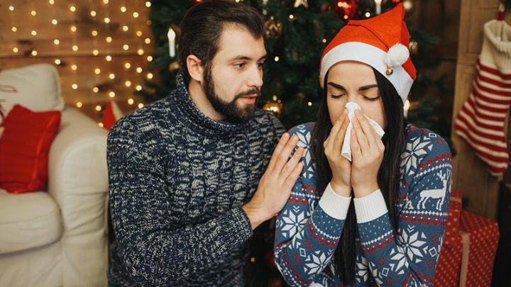 Covid e influenza, picco previsto durante i giorni delle feste