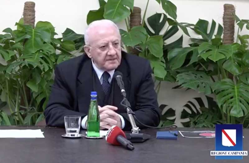 Stamani conferenza stampa di De luca sul coronavirus