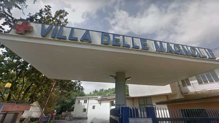 La clinica di Castel Morrone non era tenuta a fare il tampone