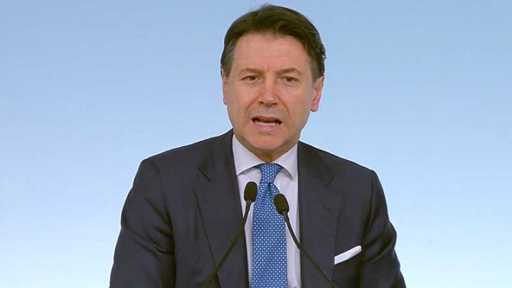 “Uniti per sconfiggere il virus”