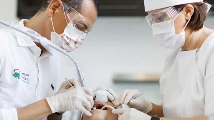 Costi fino a 3 volte più bassi, ogni anno oltre 200mila italiani scappano all’estero per le cure dentali