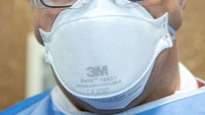 Scoppia il caso delle mascherine difettose