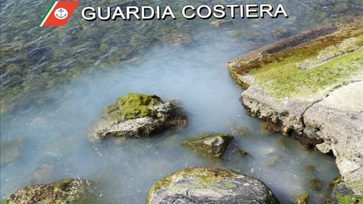 Legambiente, maglia nera alla Campania per reati contro mare e coste