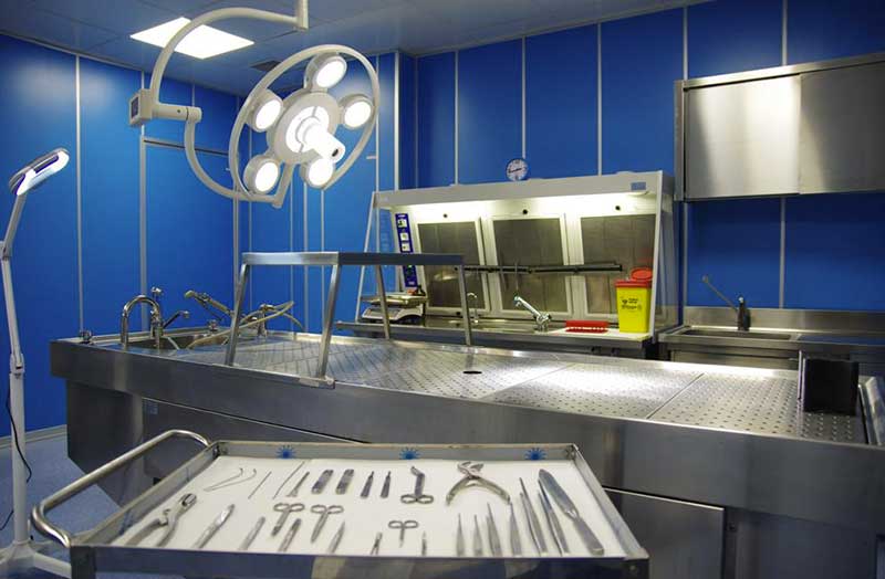 Campania, prima autopsia su persona deceduta per Covid