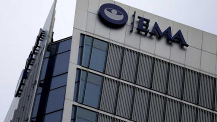 Ema, vaccini aggiornati contro la variante Omicron forse disponibili per metà settembre