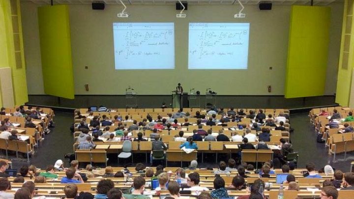 Napoli, si conclude il master di Galenica magistrale ed officinale