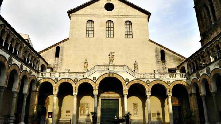 Una messa per ricordare gli operatori sanitari vittime del Covid