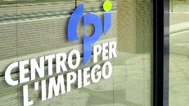 Campania, riaprono i centri per l’impiego