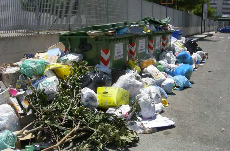 La crisi rifiuti non è mai finita