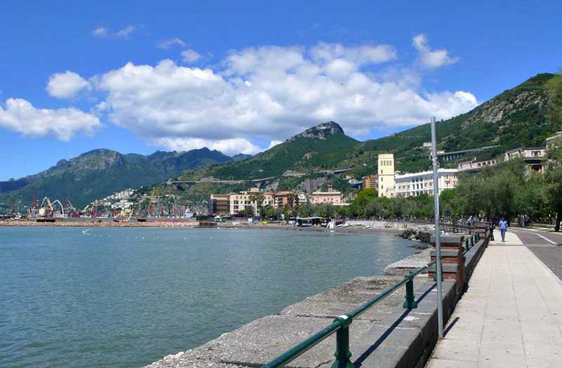 Crescono i contagi in provincia di Salerno