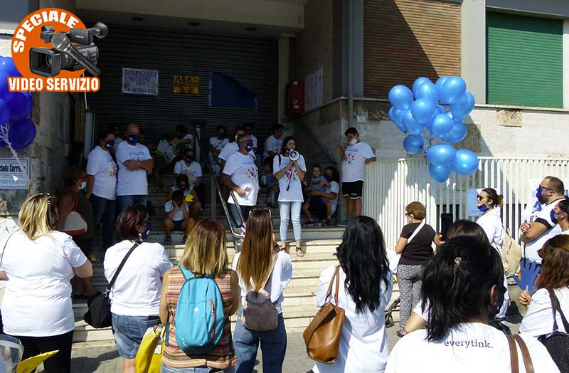 Autismo Caserta, esplode la protesta dei genitori
