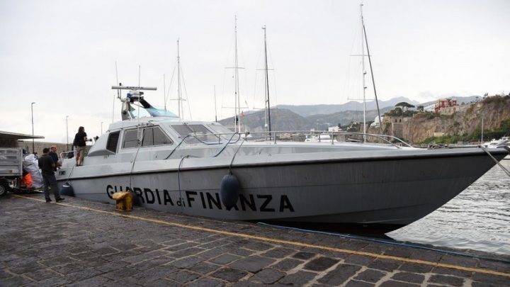 Pesca di frodo e nasse abbandonate sulla costa di Sorrento