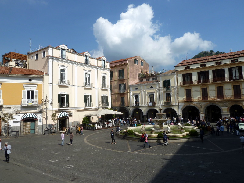Provincia di Salerno, si riaffaccia l’incubo Covid