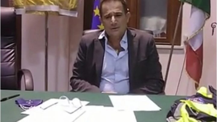 Cetara, il sindaco decide per il lockdown