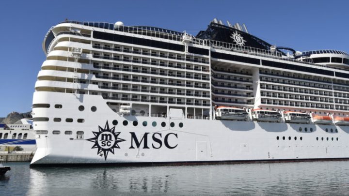 Covid, Msc dona 30mila test alla Penisola sorrentina