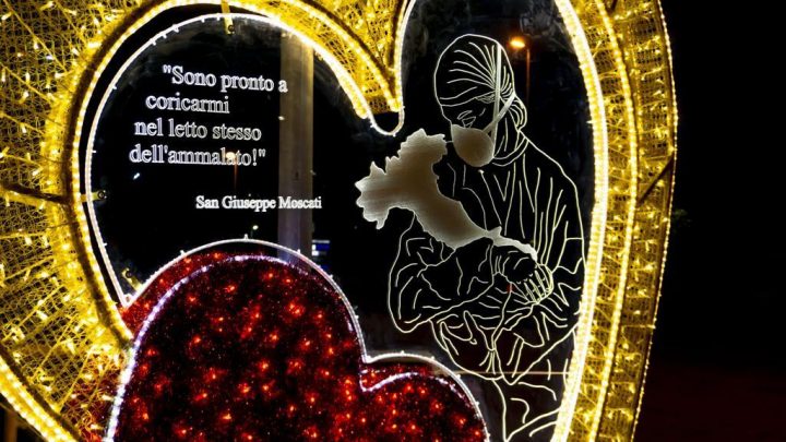 Moscati di Avellino, installati due cuori per il Covid Center