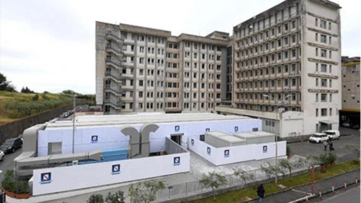 Controlli del Nas nei centri Covid di Napoli, Caserta e Salerno