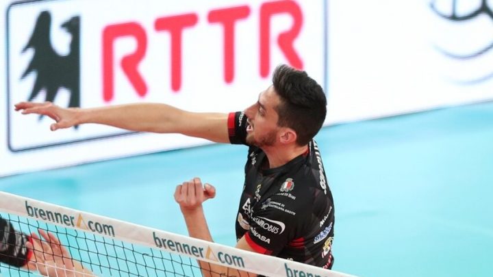 Simone Scopelliti, la pallavolo come scuola di vita