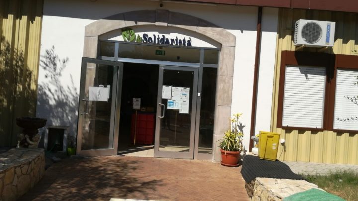 Tamponi personale scolastico, prenotazioni online sul sito de’ “La Solidarietà”