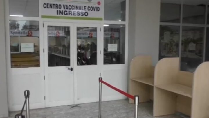 Salerno, al via le vaccinazioni degli over 80
