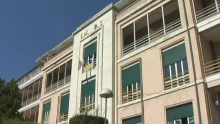 Nel salernitano aumentano contagi e ricoveri