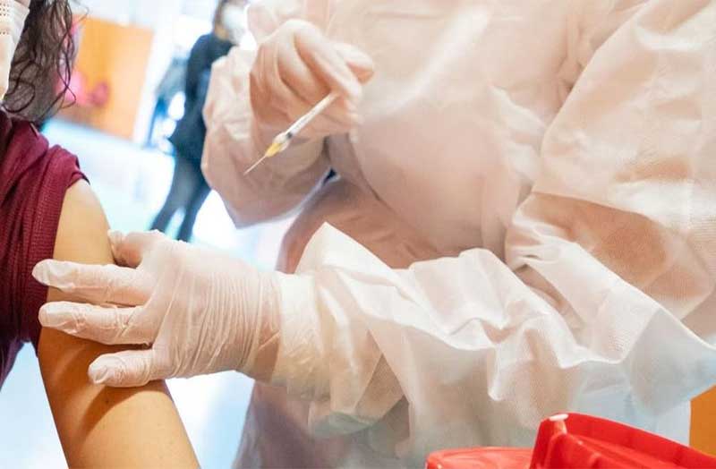 Vaccino combinato Covid- influenza Novavax, primi test positivi