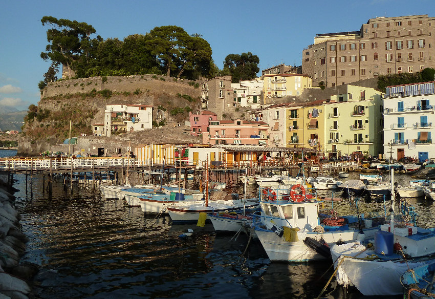 Sorrento, ridare decoro e piena vivibilità all’antico borgo di Marina Grande