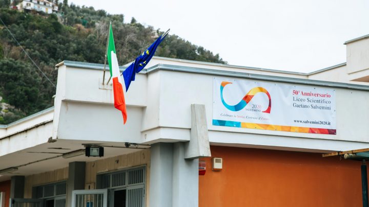 Il Covid siede tra i banchi della IV A del Liceo Scientifico ” Gaetano Salvemini” di Sorrento