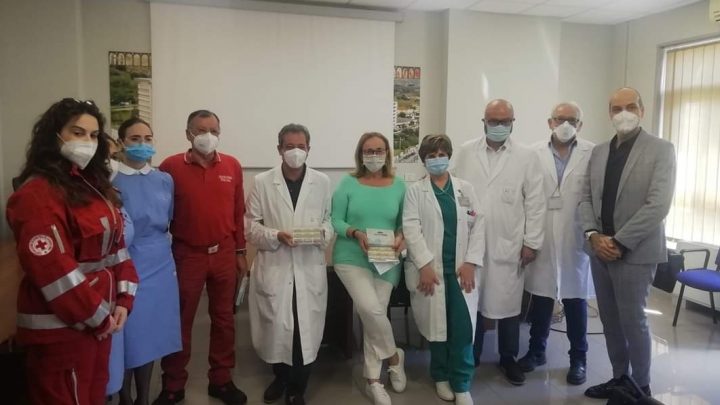 “Ruggi” Salerno, Gianduiotti in dono agli operatori sanitari come segno di gratitudine