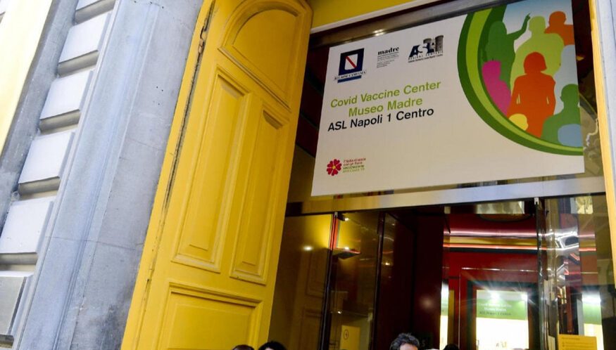 Asl Napoli 1, chiude il Centro vaccinale Museo Madre