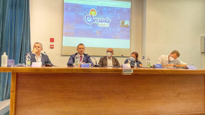 Sorrento chiede lo status di città balneare