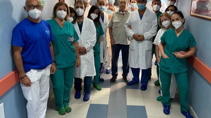 Cardarelli, tre équipes chirurgiche per salvare la vita di “nonno Gennaro”
