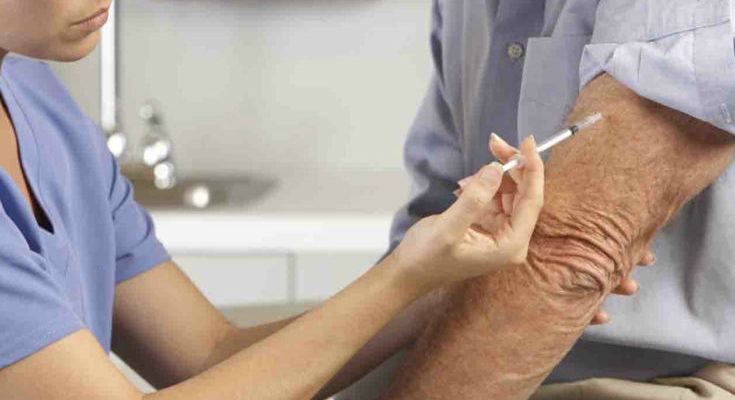 Ema, nuovo vaccino Covid in arrivo