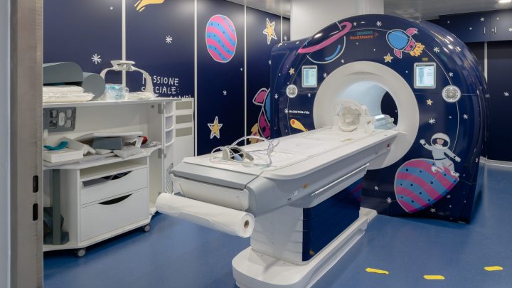 All’Ospedale Buzzi di Milano donata da Enel Cuore la Risonanza Magnetica 3 Tesla