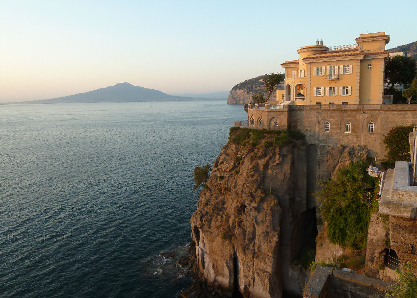 Sant’Agnello: voragini & valloni, cronaca di un dissesto annunciato