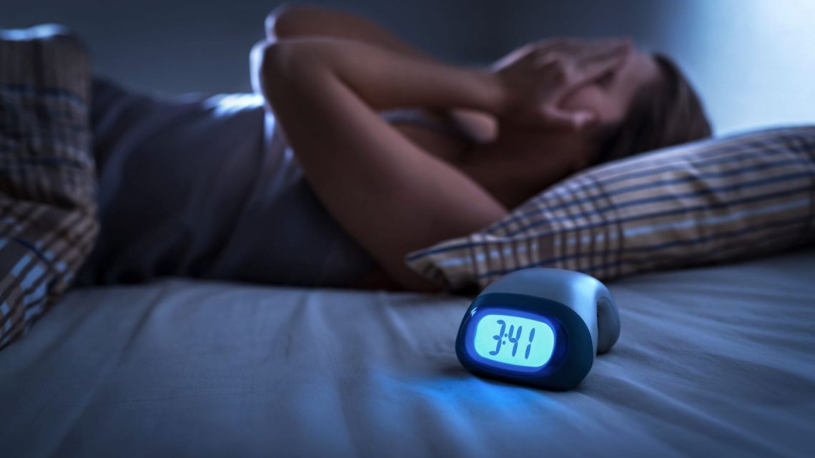Caldo torrido, e dormire diventa un’impresa: ecco i rimedi