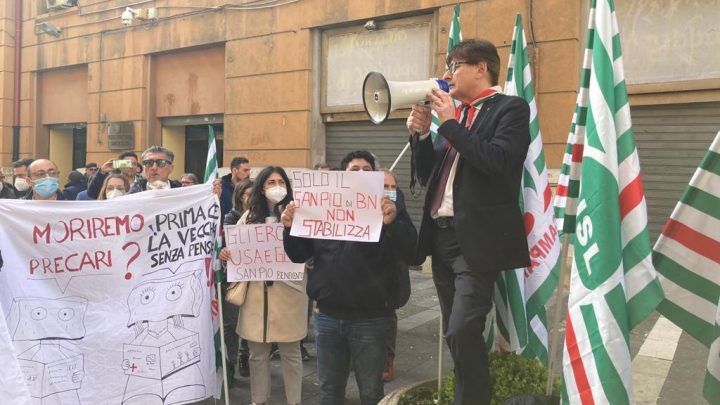 Proroga precari sanità, presidio davanti la Regione