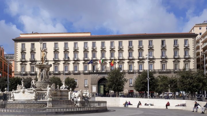 A motivo del maltempo l’Asl Na1 rinvia l’evento previsto per oggi in piazza Municipio