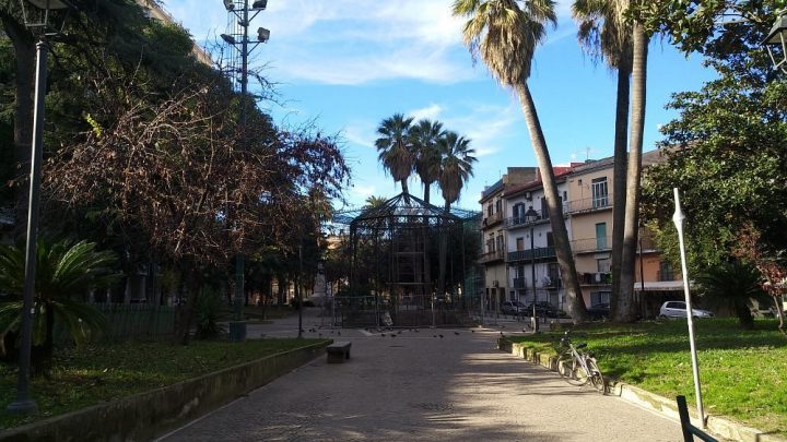 Gricignano, in piazza per dire no al biodigestore