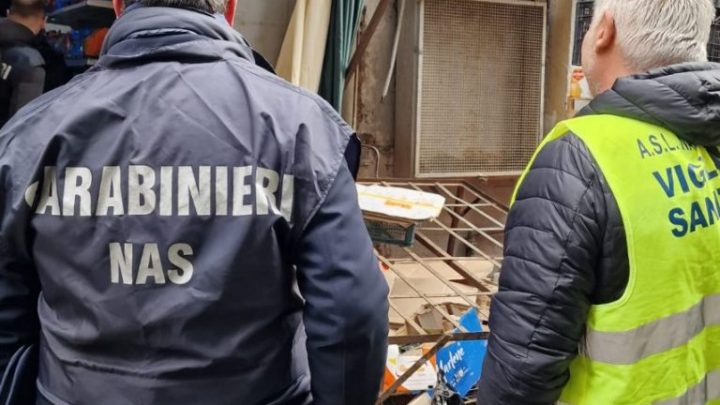 Sicurezza alimentare Asl Na 1, controlli in via Sopramuro
