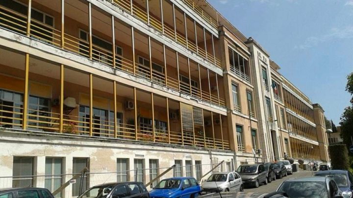 Regione, parte il bando di gara per il riadeguamento del “Da Procida” di Salerno