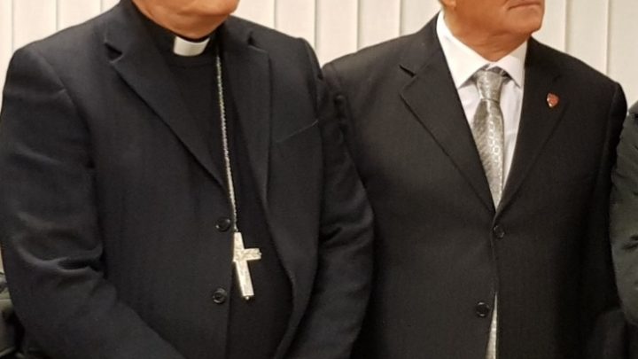I Salernitani DOC offrono un “pranzo d’amore”